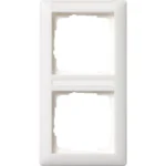 gira-afdekraam-2-voudig-verticaal-met-tekstkader-s-2.webp