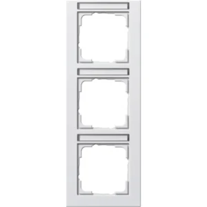 Gira afdekraam 3-voudig verticaal tekstkader E2 wit mat (110322)